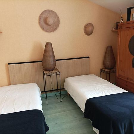 Chez Pierre Et Caroline Bed and Breakfast Les Herbiers Εξωτερικό φωτογραφία