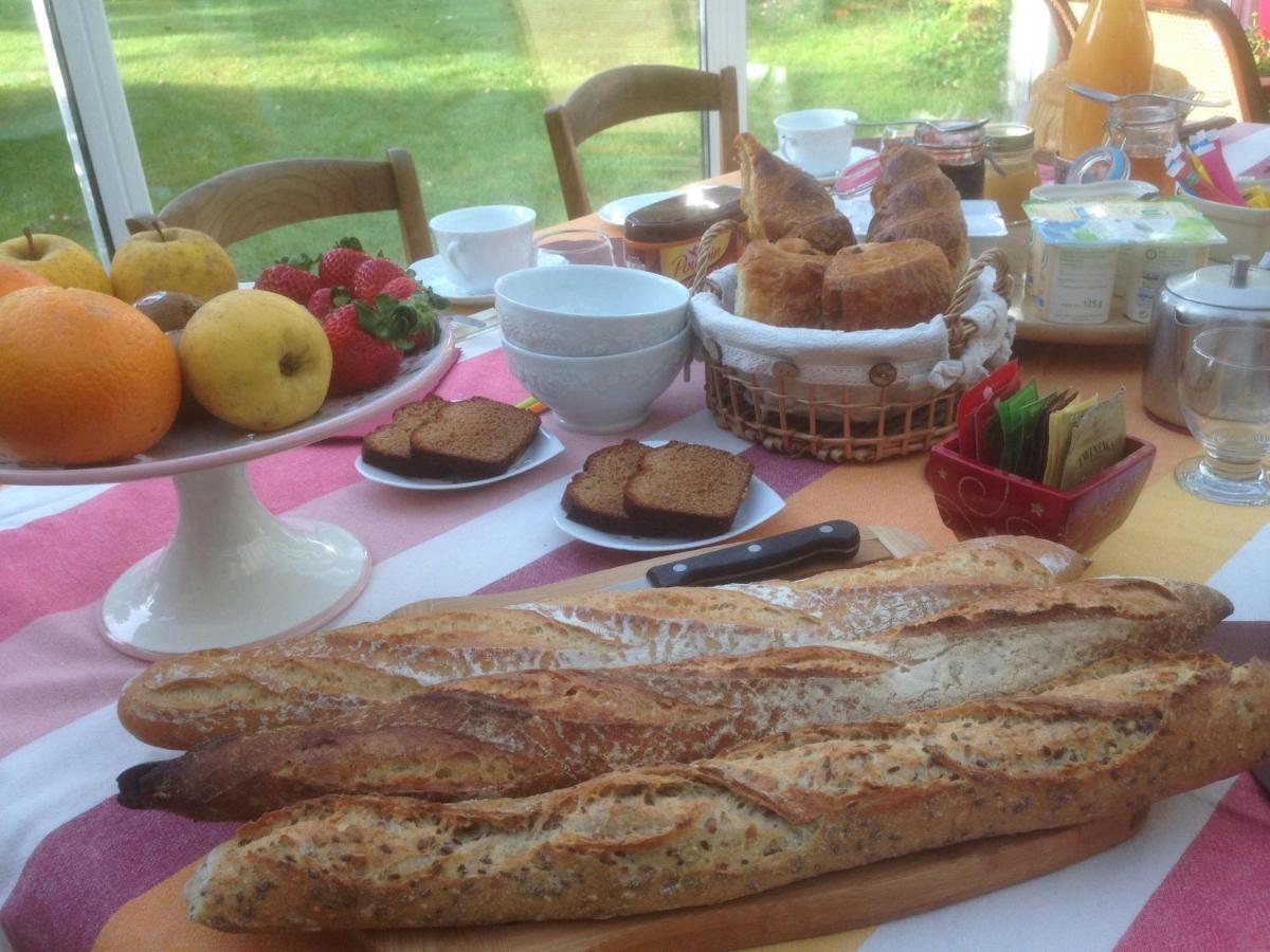 Chez Pierre Et Caroline Bed and Breakfast Les Herbiers Εξωτερικό φωτογραφία