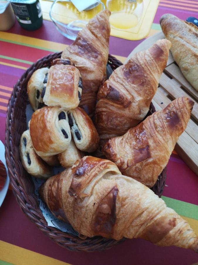 Chez Pierre Et Caroline Bed and Breakfast Les Herbiers Εξωτερικό φωτογραφία