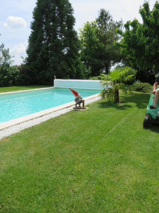 Chez Pierre Et Caroline Bed and Breakfast Les Herbiers Εξωτερικό φωτογραφία